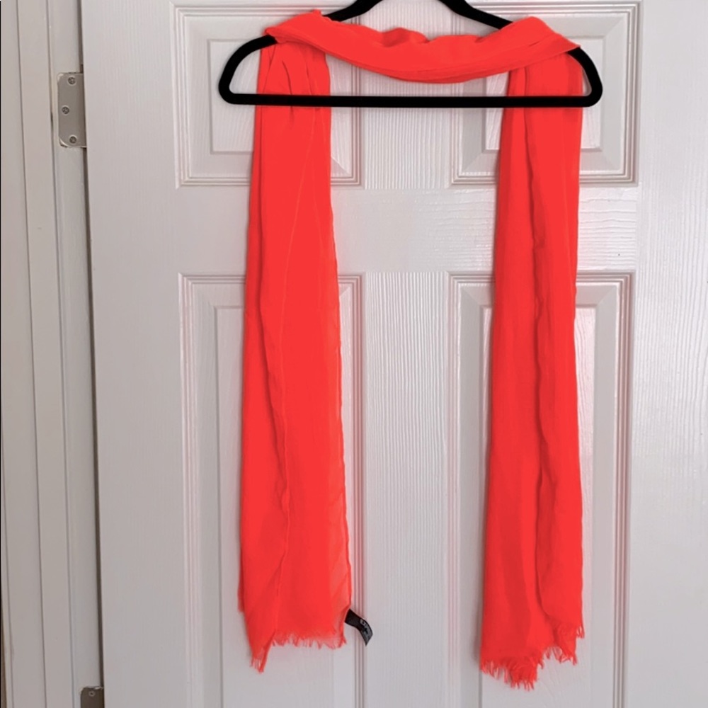Express Scarf